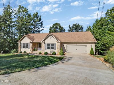 16 Needham Ter