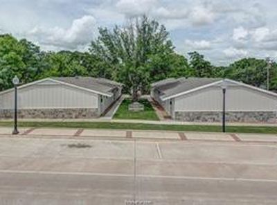 4305 College Main St #4309