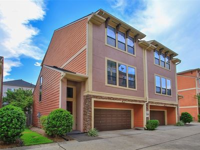 1049 W 22nd St Unit I