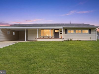368 Lakeside Dr