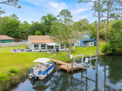3085 Robertson Rd