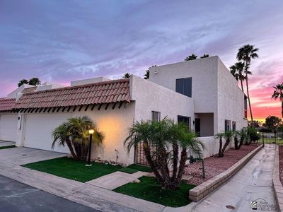 3040 S Torrey Pines Cir