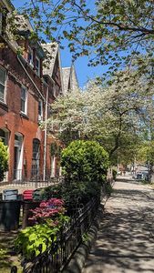 322 S 42nd St