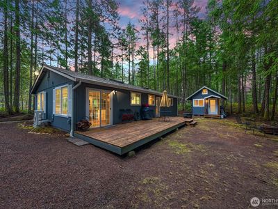 121 N Chinook Drive N