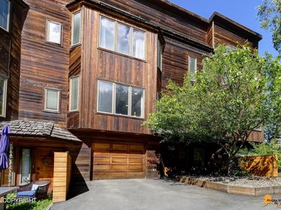 745 O St #3
