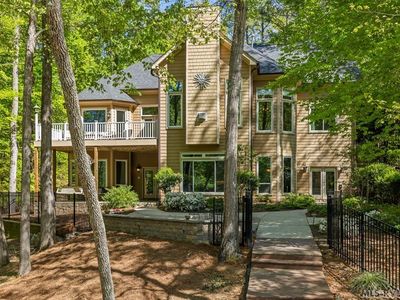 104 W Pointe Dr