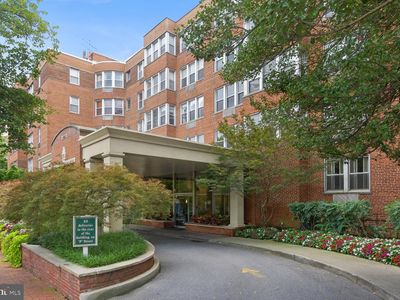 2500 Q St NW APT 504