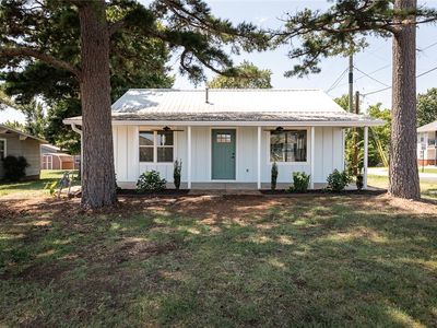 1023 S Morningside Dr