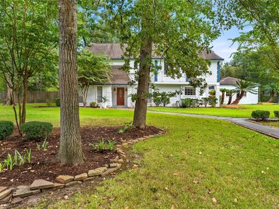 12202 Advance Dr