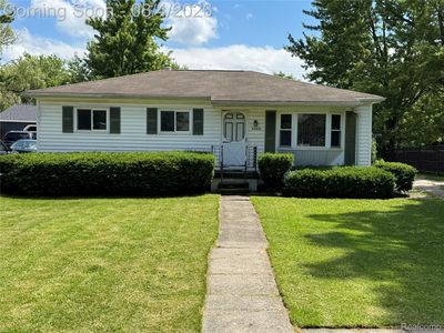 1285 W Oregon St