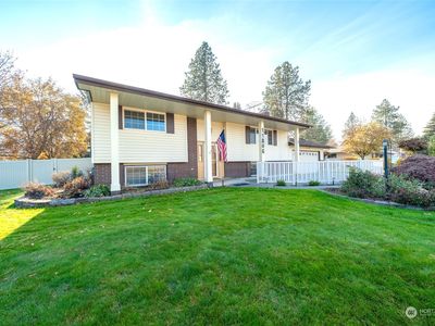 11806 E Skyview Avenue