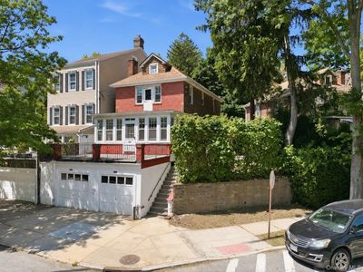 5633 Post Road