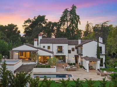 810 Lombardi Ln