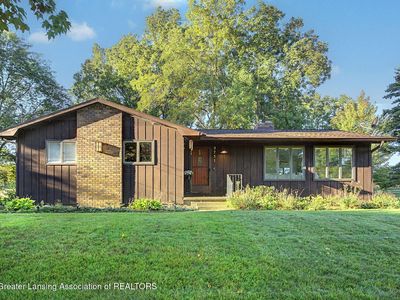 Property at 9731 Riverside Dr, Grand Ledge, MI