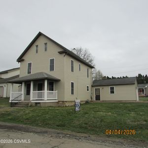1304 King St