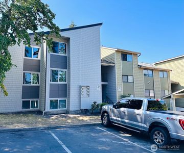 2020 Grant Avenue S #C301