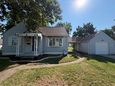 956 Meda Ave
