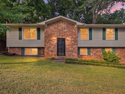 809 N Valleywood Cir