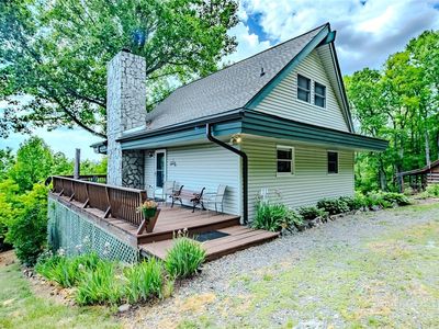 905 Harley Perry Road