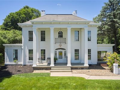 874 Merriman Rd