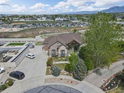 217 E Scenic Peak Cv