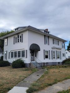 204 W Lynn St