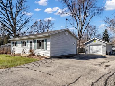 2420 Marshall SQUARE