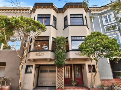 2661-2663 Greenwich St