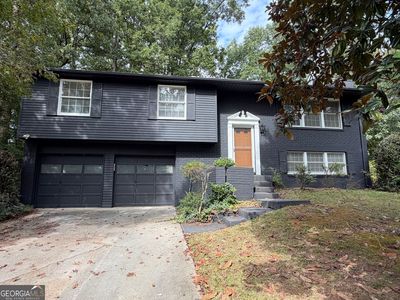 5700 Cape Cod Ln