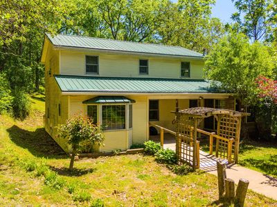 197 Fowlersville Rd