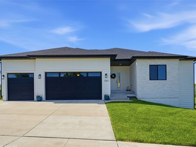 2811 Bos Landen Dr