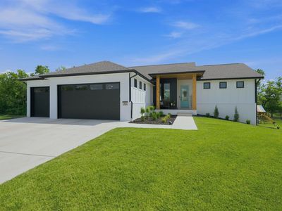 2501 N Emerald Ct
