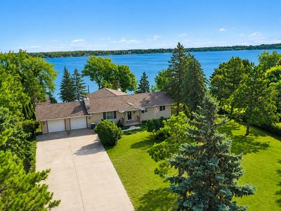 34399 Engstrom Beach Ln