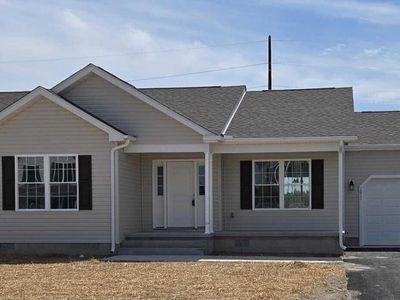 1011 Redwood Ct #11