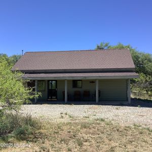 10323 E Rock Creek Ln