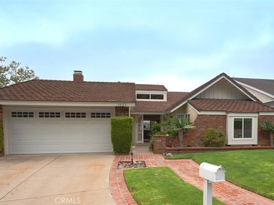 6003 E Yorktown Cir