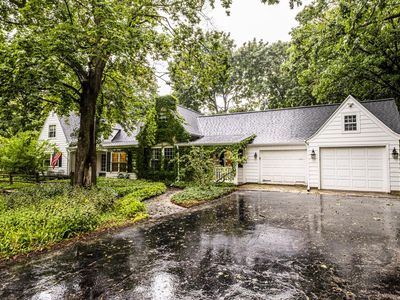 1000 Lone Tree ROAD