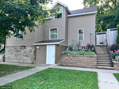 643 Winslow Ave
