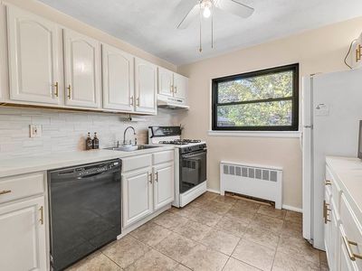 219-74 75th Ave #224B2