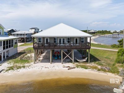 672 Bonita Ct