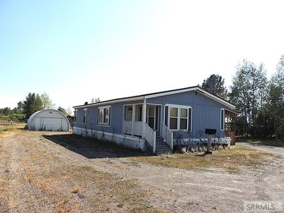 2556 E 538 N