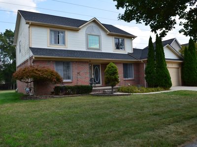 7686 Cherrywood Dr