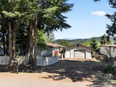 13413 Cedar Cir E