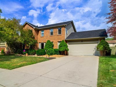 7584 Maple Dr