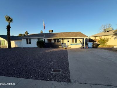 2526 E Vista Dr