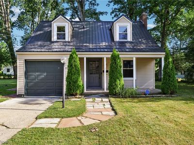 Property at 1824 Edgewood St NE, Warren, OH