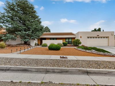 9200 Luna Del Oro Rd NE