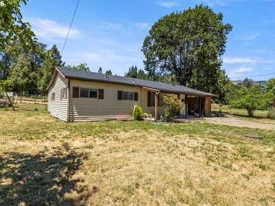 21138 N Umpqua Hwy