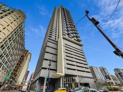 235 W Van Buren St Unit 3413