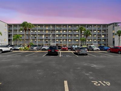 3074 Lake Bayshore Dr #O120